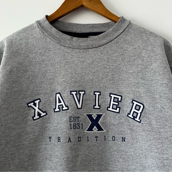 Vintage Xavier University Sweatshirt Grey Pullover Mens Medium - Picture 2 of 5